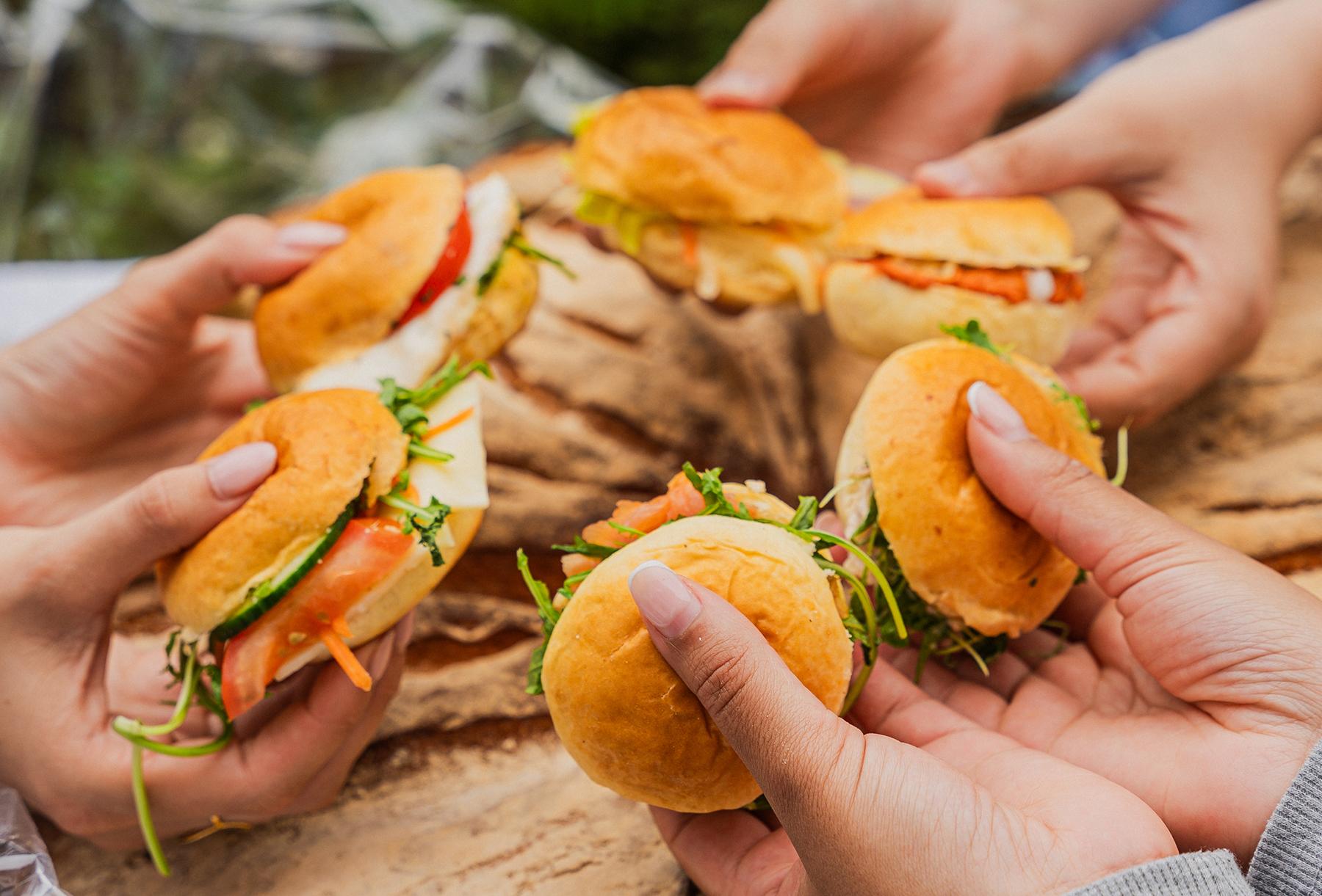 belegde broodjes Kraakverse ambachtelijke belegde broodjes van Au Flan Breton