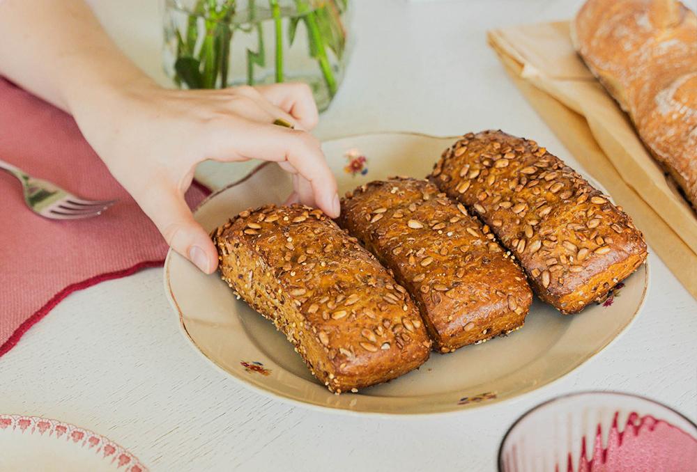Verras mama met een huisgemaakt ontbijt van Au Flan Breton